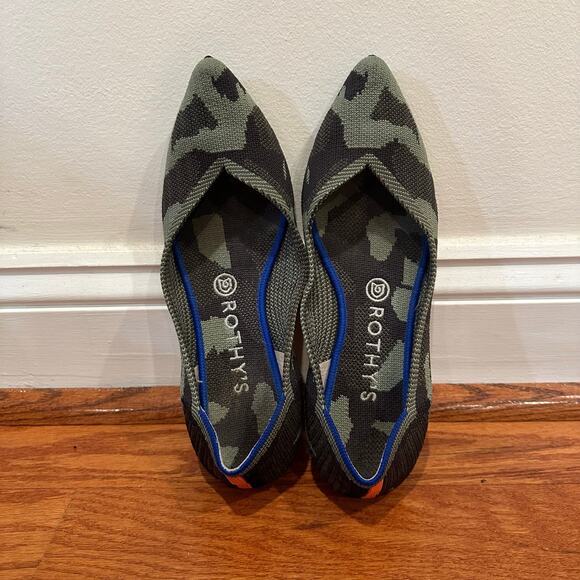 Rothy's The Point flat sz 9 Rothy's Olive Camo color pointed toe flats - Picture 4 of 6
